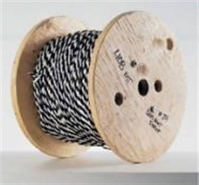 TOTEM Acoustic Tress Kabelspule 166m (schwarz) 3 TOTEM Acoustic Tress Kabelspule 166m (schwarz)